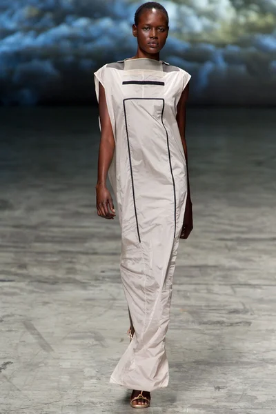 Look 23